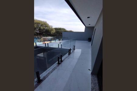 Casa à venda com 250m², 4 quartos e 4 vagas