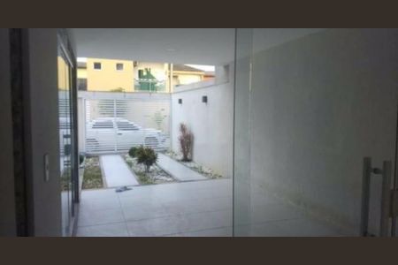 Casa à venda com 395m², 5 quartos e 2 vagas