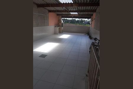 QUINTAL de casa à venda com 2 quartos, 280m² em Santa Maria, Osasco