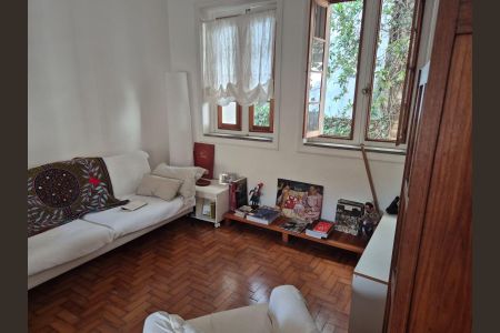 Apartamento à venda com 68m², 2 quartos e sem vagaSala