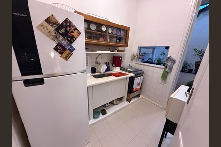 Apartamento à venda com 68m², 2 quartos e sem vagaCozinha