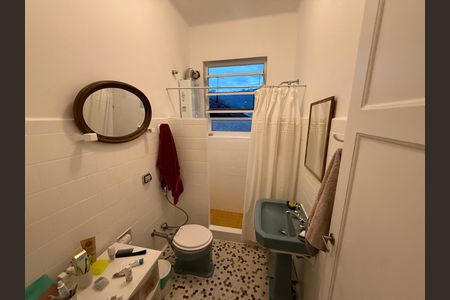 Apartamento à venda com 68m², 2 quartos e sem vagaBanheiro