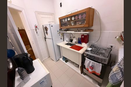 Apartamento à venda com 68m², 2 quartos e sem vagaCozinha