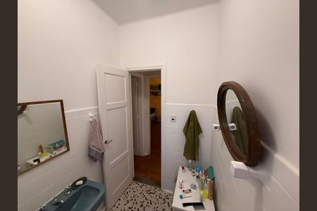 Apartamento à venda com 68m², 2 quartos e sem vagaBanheiro
