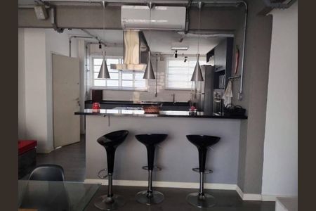 Apartamento à venda com 94m², 2 quartos e 1 vaga