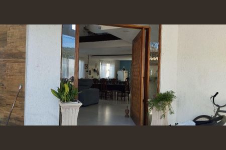 Casa à venda com 4 quartos, 272m² em Várzea das Moças, Niterói