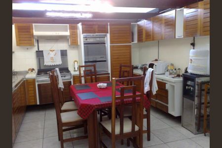 Casa à venda com 4 quartos, 384m² em Jardim Ipanema (Zona Sul), São Paulo