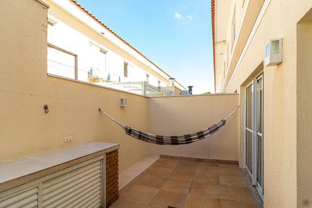 Casa de condomínio à venda com 96m², 3 quartos e 2 vagas Casa de condomínio à venda com 96m², 3 quartos e 2 vagasQuintal