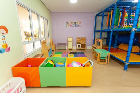Casa de condomínio à venda com 96m², 3 quartos e 2 vagas Casa de condomínio à venda com 96m², 3 quartos e 2 vagasBrinquedoteca