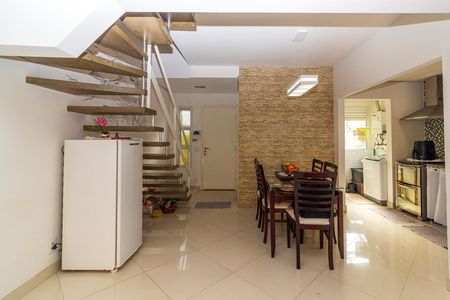 Sala de Jantar de casa de condomínio à venda com 3 quartos, 96m² em Vila Arriete, São Paulo