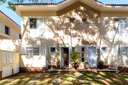 Fachada de casa de condomínio à venda com 3 quartos, 96m² em Vila Arriete, São Paulo