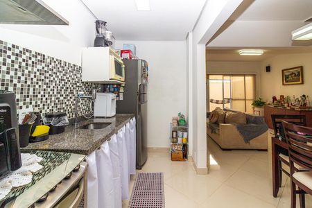 Casa de condomínio à venda com 96m², 3 quartos e 2 vagas Casa de condomínio à venda com 96m², 3 quartos e 2 vagasCozinha e Área de Serviço