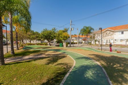 Casa de condomínio à venda com 96m², 3 quartos e 2 vagas Casa de condomínio à venda com 96m², 3 quartos e 2 vagasPista de Bicicleta