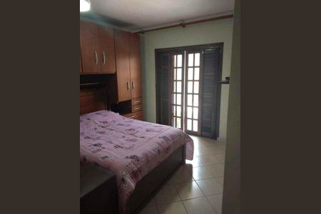Casa à venda com 184m², 3 quartos e 4 vagas