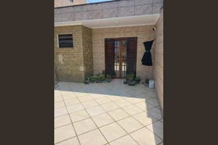 Casa à venda com 184m², 3 quartos e 4 vagas