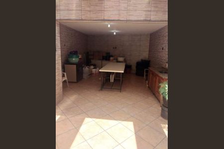 Casa à venda com 184m², 3 quartos e 4 vagas