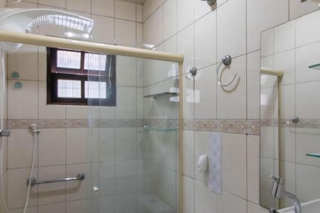 Casa à venda com 4 quartos, 300m² em Parque Santo Antonio, Guarulhos