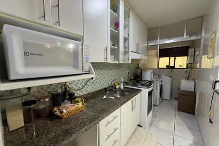 Apartamento para alugar com 100m², 3 quartos e 2 vagas Apartamento para alugar com 100m², 3 quartos e 2 vagasCozinha