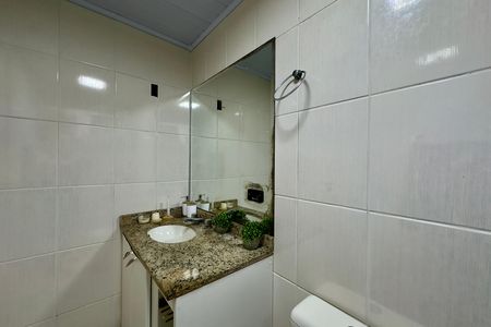 Apartamento para alugar com 100m², 3 quartos e 2 vagas Apartamento para alugar com 100m², 3 quartos e 2 vagasBanheiro