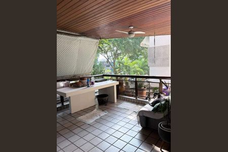 Apartamento à venda com 166m², 3 quartos e 2 vagas