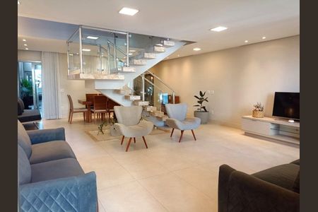 Casa à venda com 3 quartos, 254m² em Mooca, São Paulo