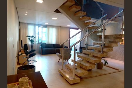 Casa à venda com 3 quartos, 254m² em Mooca, São Paulo