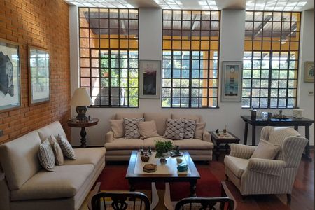 Casa à venda com 3 quartos, 369m² em Morumbi, São Paulo