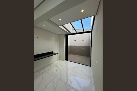 Foto 06 de casa à venda com 3 quartos, 100m² em Vila Campo Grande, São Paulo