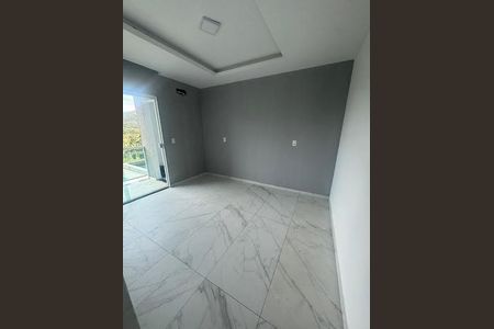 Casa à venda com 3 quartos, 183m² em Jardim Sulacap, Rio de Janeiro