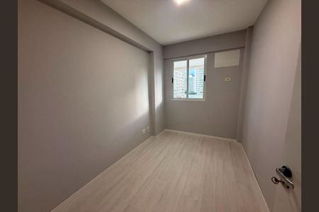 Apartamento para alugar com 80m², 3 quartos e 1 vaga