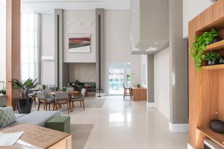 Apartamento à venda com 2 quartos, 81m² em Vila Firmiano Pinto, São Paulo