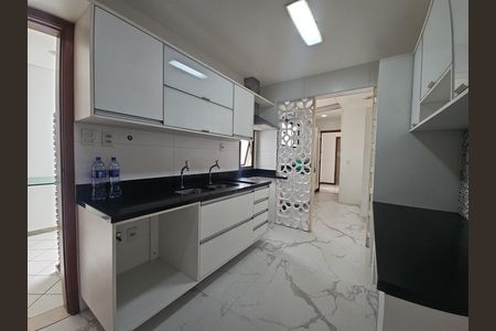Apartamento para alugar com 188m², 4 quartos e 3 vagas Apartamento para alugar com 188m², 4 quartos e 3 vagascozinha