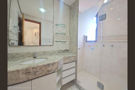 Apartamento para alugar com 188m², 4 quartos e 3 vagas Apartamento para alugar com 188m², 4 quartos e 3 vagasBanheiro da Suíte 1