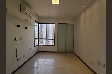 Apartamento para alugar com 188m², 4 quartos e 3 vagas Apartamento para alugar com 188m², 4 quartos e 3 vagasquarto suite 2