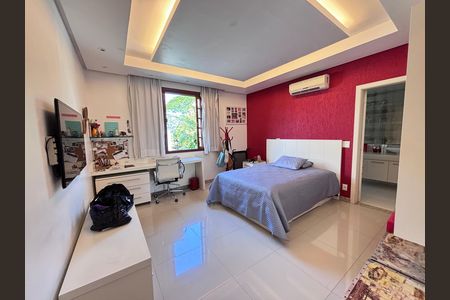 Quarto 3 de casa de condomínio à venda com 4 quartos, 960m² em Barra da Tijuca, Rio de Janeiro
