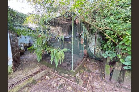 Casa de condomínio à venda com 960m², 4 quartos e 3 vagas Casa de condomínio à venda com 960m², 4 quartos e 3 vagasÁrea externa