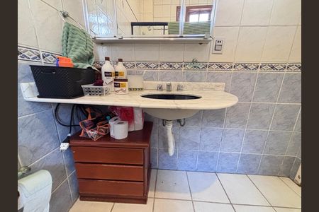 Casa de condomínio à venda com 960m², 4 quartos e 3 vagas Casa de condomínio à venda com 960m², 4 quartos e 3 vagasBanheiro do Quarto 1
