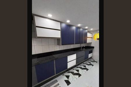Casa à venda com 154m², 3 quartos e 3 vagas