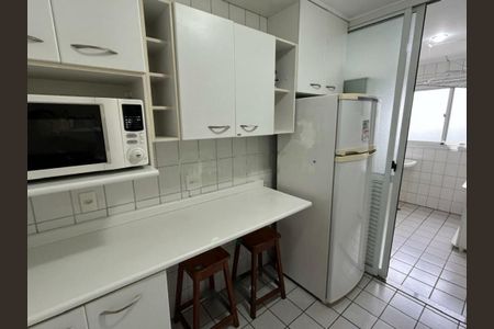Apartamento para alugar com 61m², 2 quartos e 1 vaga