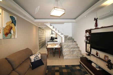 Foto 01 de casa para alugar com 2 quartos, 200m² em Vila Dom Pedro II, São Paulo