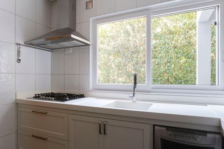 Casa à venda com 260m², 3 quartos e 2 vagas