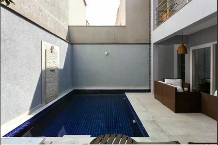 Casa à venda com 260m², 3 quartos e 2 vagas