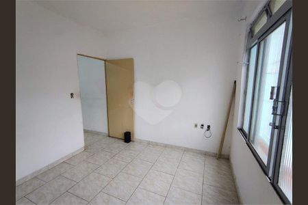 Casa à venda com 2 quartos, 80m² em Vila Rio Branco, Jundiaí