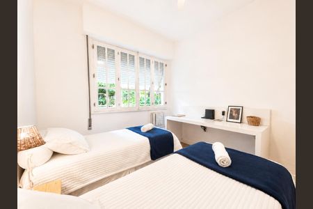 Apartamento à venda com 3 quartos, 131m² em Leme, Rio de Janeiro