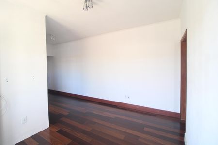 Sala de casa para alugar com 3 quartos, 96m² em Vila Imperio, São Paulo