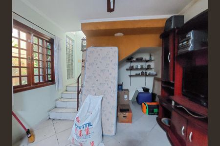 Sala de casa para alugar com 1 quarto, 170m² em Vila Maracana, São Paulo