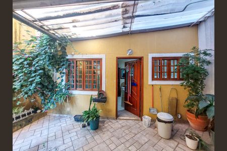 Casa para alugar com 170m², 1 quarto e 2 vagasQuintal
