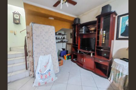 Sala de casa para alugar com 1 quarto, 170m² em Vila Maracana, São Paulo