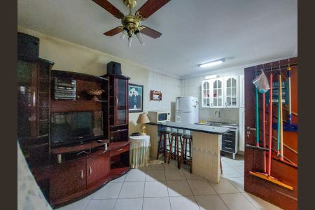Sala de casa para alugar com 1 quarto, 170m² em Vila Maracana, São Paulo
