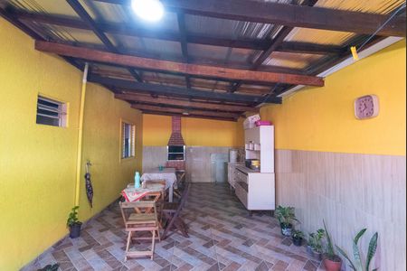 Casa à venda com 140m², 3 quartos e 2 vagas Casa à venda com 140m², 3 quartos e 2 vagasEspaço Gourmet